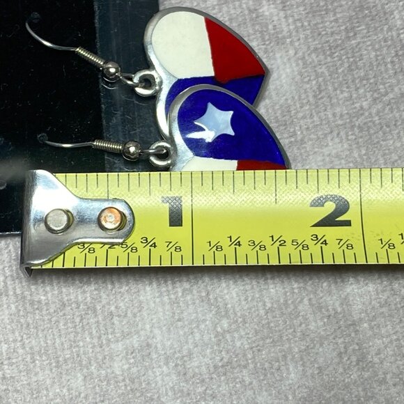 Heart Shaped Star Earrings With Texas Flag Design & Silver Tone Hooks - Picture 6 of 10